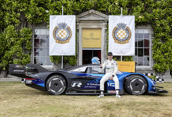 De recordjacht van Volkswagen en Romain Dumas, van Goodwood naar China #1