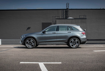 Mercedes vervangt hybride GLC 350e door nieuwe 300e #1
