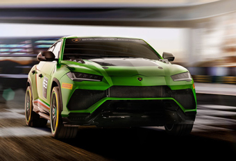 Het is geen grap, Lamborghini gaat racen met de Urus #1