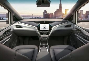 General Motors test autonome auto zonder stuur op de openbare weg #1