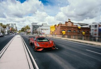 Brabham BT62R : une hypercar australienne pour la route #1