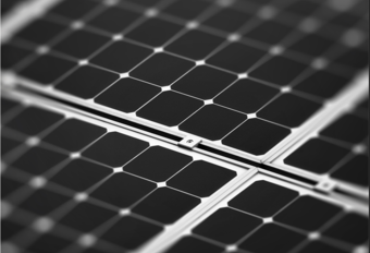 Ex-CEO Aston Martin begint aan kunstmatige intelligentiebatterijen #1