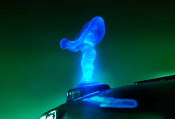 L'Europe juge le logo illuminé de Rolls-Royce illégal #1