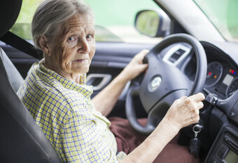 Internationale ouderendag: 82% van de senioren kan nog veilig rijden #1