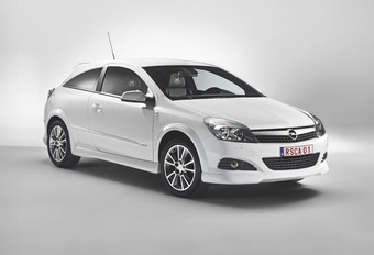 Opel Astra GTC-RSCA Limited Edition #1