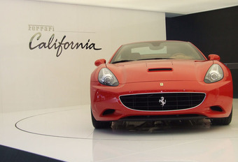 Mondial de l'automobile, Ferrari California #1
