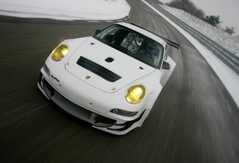 Porsche 911 GT3 RSR #1