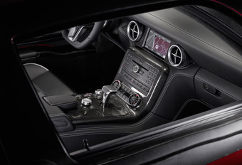 Mercedes SLS AMG de l'intérieur #1