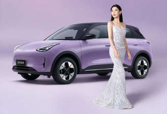 Chinese automarkt krimpt fors: waarom zelfs EV’s het moeilijk krijgen