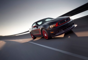 Ford Mustang Boss 302 #1