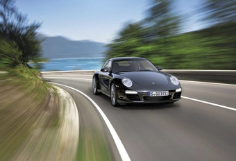 Porsche 911 Black Edition #1