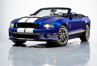 Ford Mustang Shelby GT500 Convertible #1
