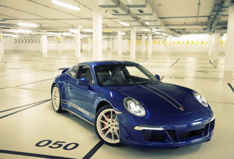 Porsche 911 voor de Facebook-fans #1
