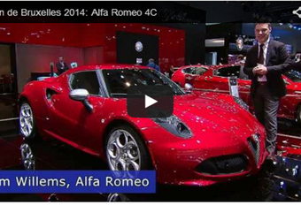 Vidéo salon : Alfa Romeo 4C #1