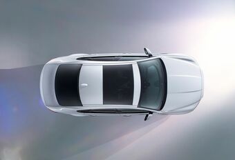 La nouvelle Jaguar XF attend le printemps #1