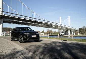 Detailtest RANGE ROVER EVOQUE P300e (2021) #1