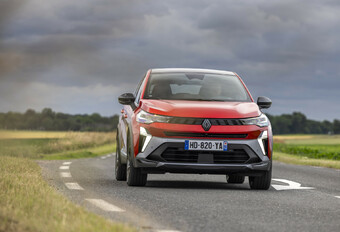 Review Renault Symbioz Full Hybrid E-Tech 160 (2025