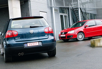 VOLKSWAGEN GOLF GT 1.4 TSI & 2.0 TDI DSG : GTI Light #1