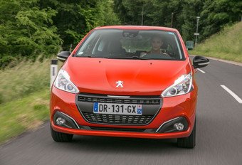 Peugeot 208 frist zich op #1