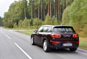 Mini Clubman Cooper D (2015) #1