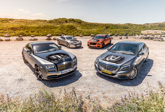 ASTON MARTIN RAPIDE S // BENTLEY FLYING SPUR W12 S // MERCEDES-MAYBACH S 600// ROLLS-ROYCE WRAITH : De twaalf apostelen #1