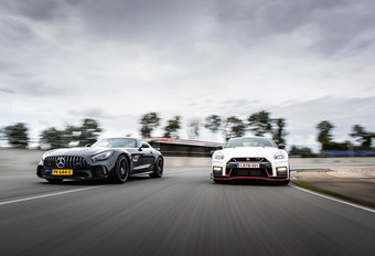 MERCEDES AMG-GT R // NISSAN GT-R NISMO : Scheiding der machten #1