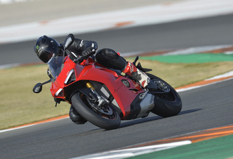 Ducati Panigale V4 (2018) - motortest #1