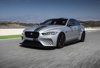 Essai exclusif – Jaguar XE SV Project 8 : Machine d'enfer ! #1
