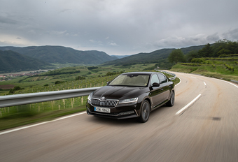 Skoda Superb 1.5 TSI : rester au contact #1