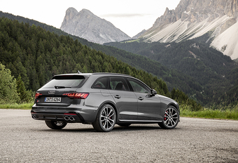 Audi S4 Avant (2019) #1