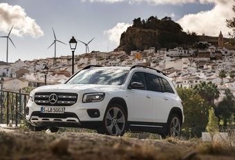 Mercedes GLB : le faux frère #1