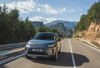 Land Rover Discovery Sport D240 (2020) #1