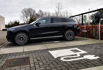 Wat vind ik van de Mercedes EQC 400? #1