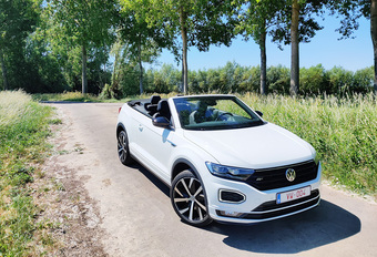 Volkswagen T-Roc Cabriolet 1.5 TSI (2020) #1