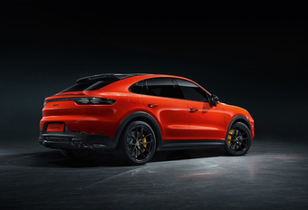 De Porsche Cayenne krijgt een X6-behandeling en is er dus ook als Coupé. Wat moet je nog onthouden?