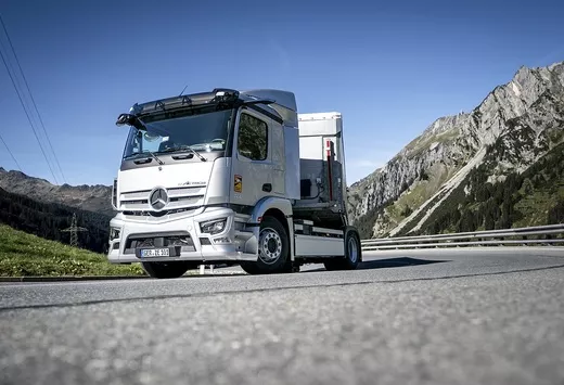 Mercedes eActros 300: elektrische vrachtwagen getest in de Alpen #1