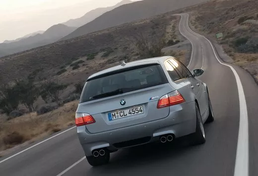 Komt er toch nog een BMW M5 Touring? #1