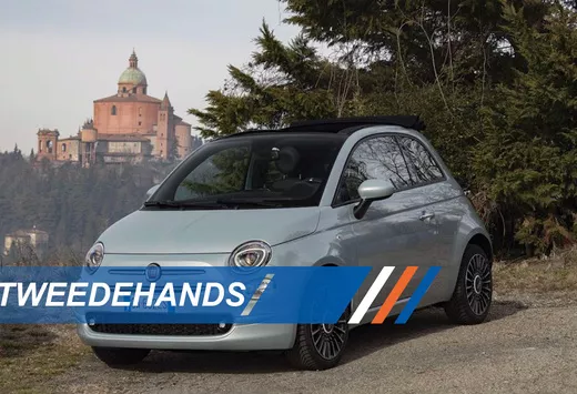 Kleine stadswagens met benzinemotor gegeerd op de tweedehandsmarkt #1