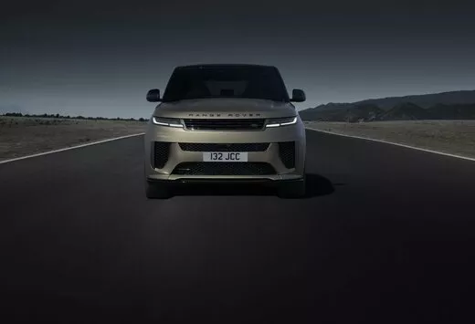 Range Rover Sport SV : puissance, carbone et luxe #1