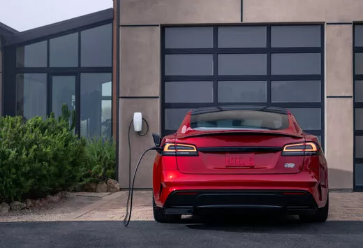 2025 Tesla Model S