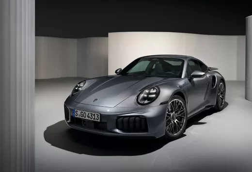 2025 Porsche 911 Turbo S T-Hybrid