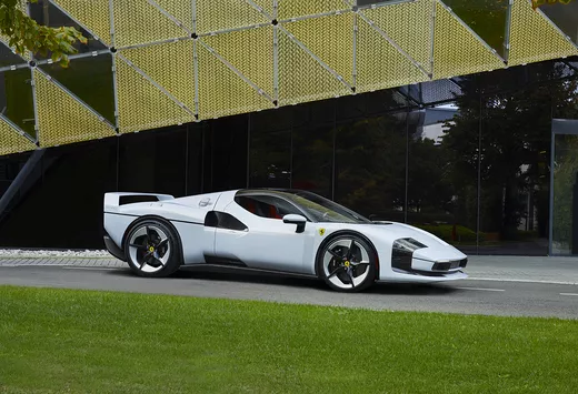 Ferrari SC40 : inspirée par la F40 #1