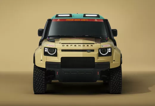 Land Rover Defender Dakar D7X‑R : à l'assault du désert #1