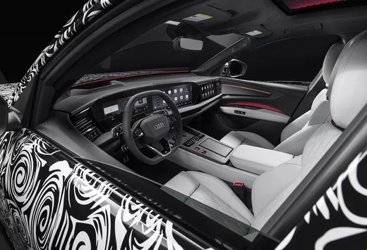 Audi Q9 : une première incursion dans le salon 