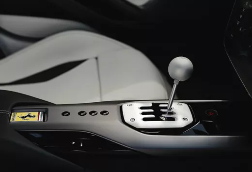 Ferrari 12Cilindri Manuale (2026) - met handgeschakelde versnellingsbak
