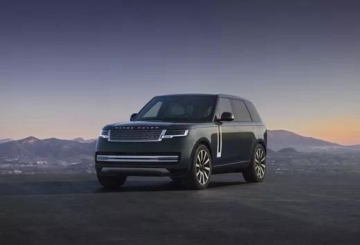 Range Rover Electric (2026): tot 550 pk, 600 km rijbereik en 800 volt
