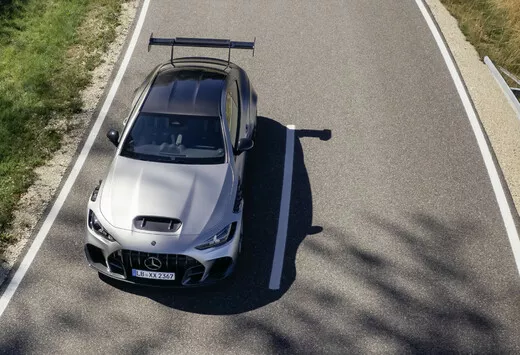 Officiel: Mercedes-AMG CLE 646 Spezialanfertigung V8-BITURBO (2026)