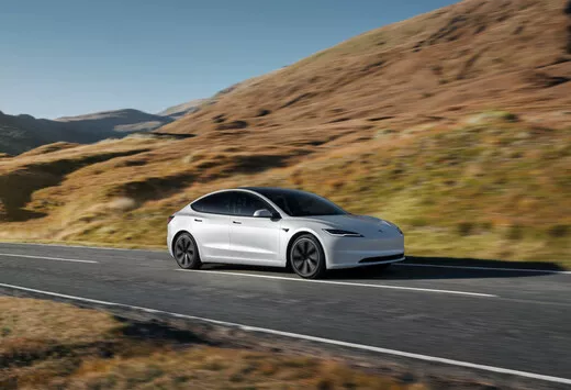 Review Tesla Model 3 Achterwielaandrijving (2026) – Meer voor minder