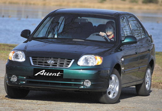 Hyundai Accent 5d (2003)