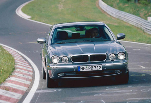 Jaguar XJ (2003)